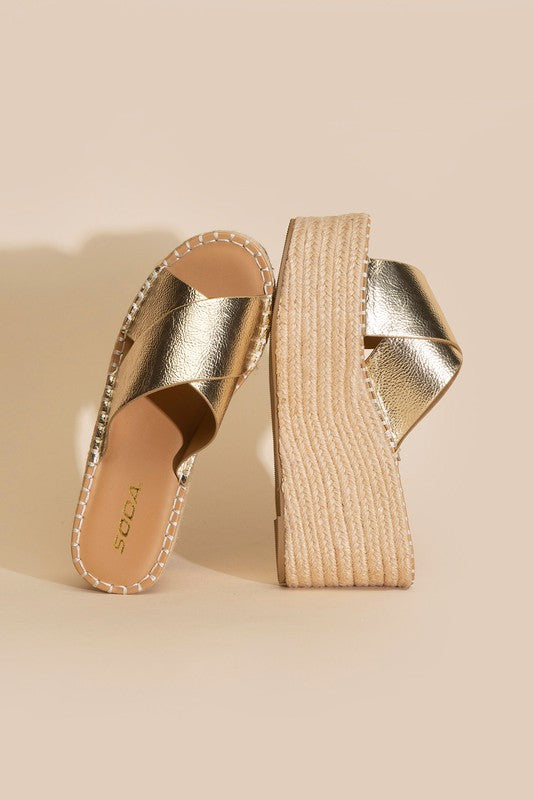 Partner-s Raffia Platform slides